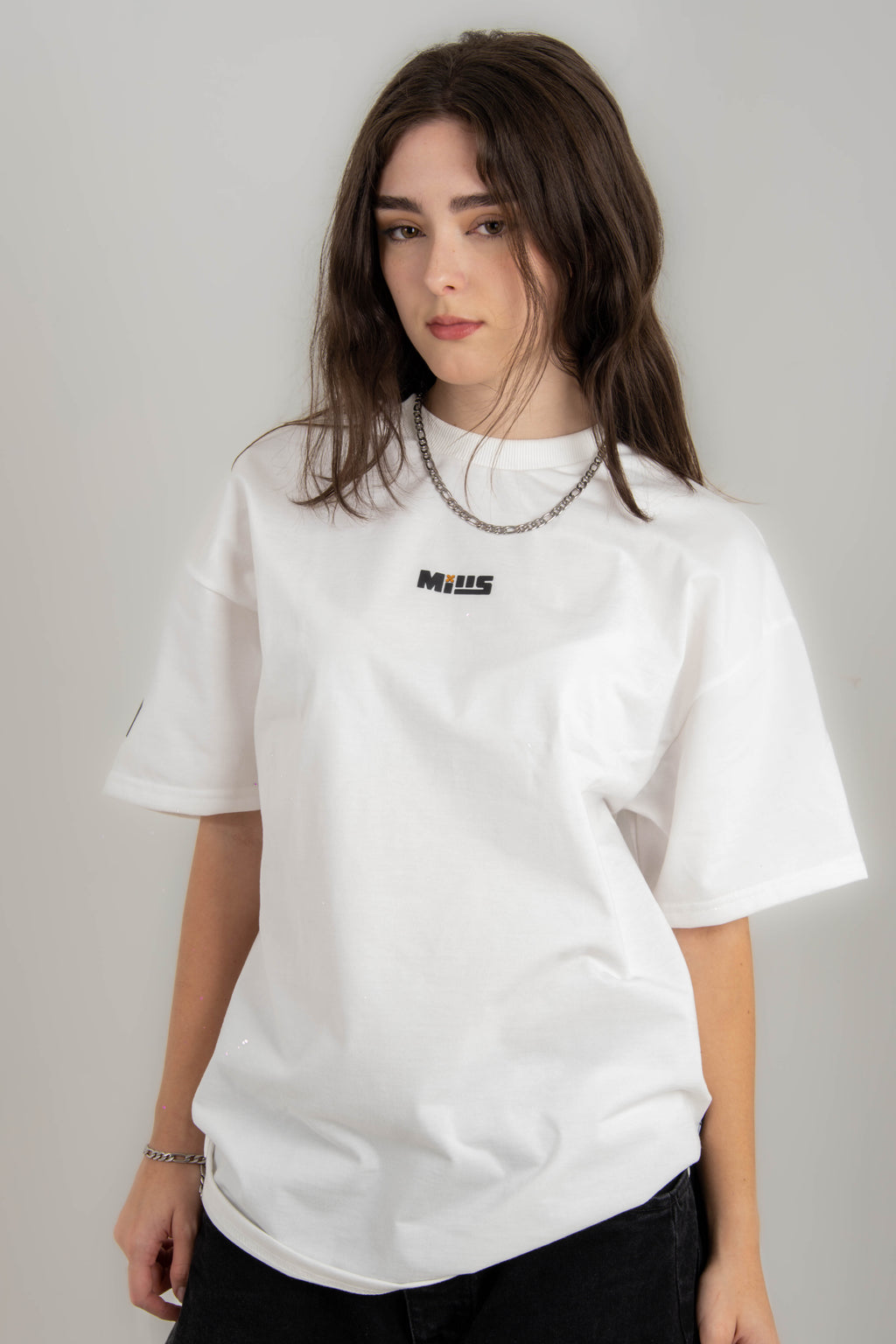 CAMISETA MILLS ECLOSION WHITE - OVERSIZE