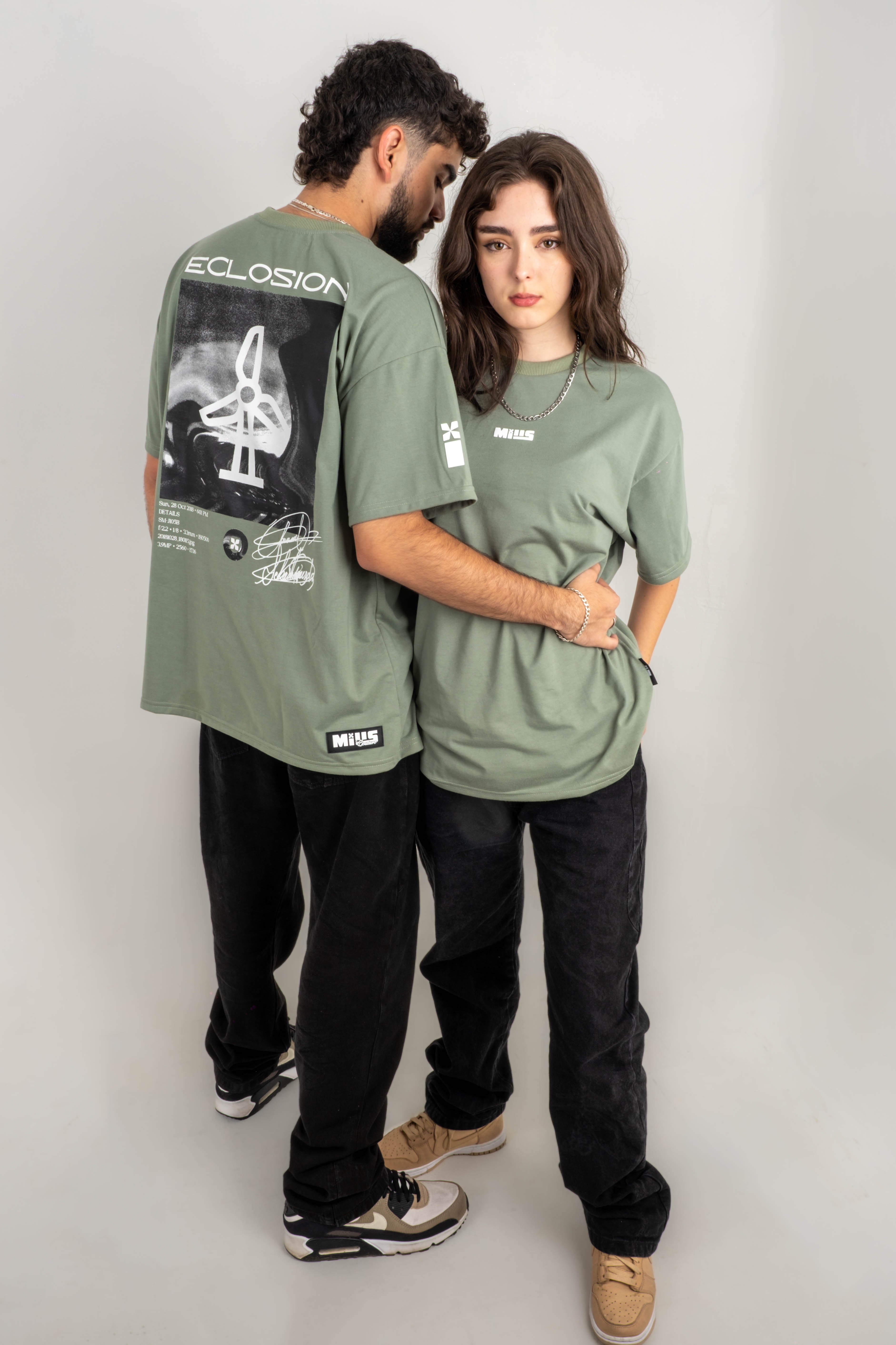 CAMISETA ECLOSION GREEN - OVERSIZE
