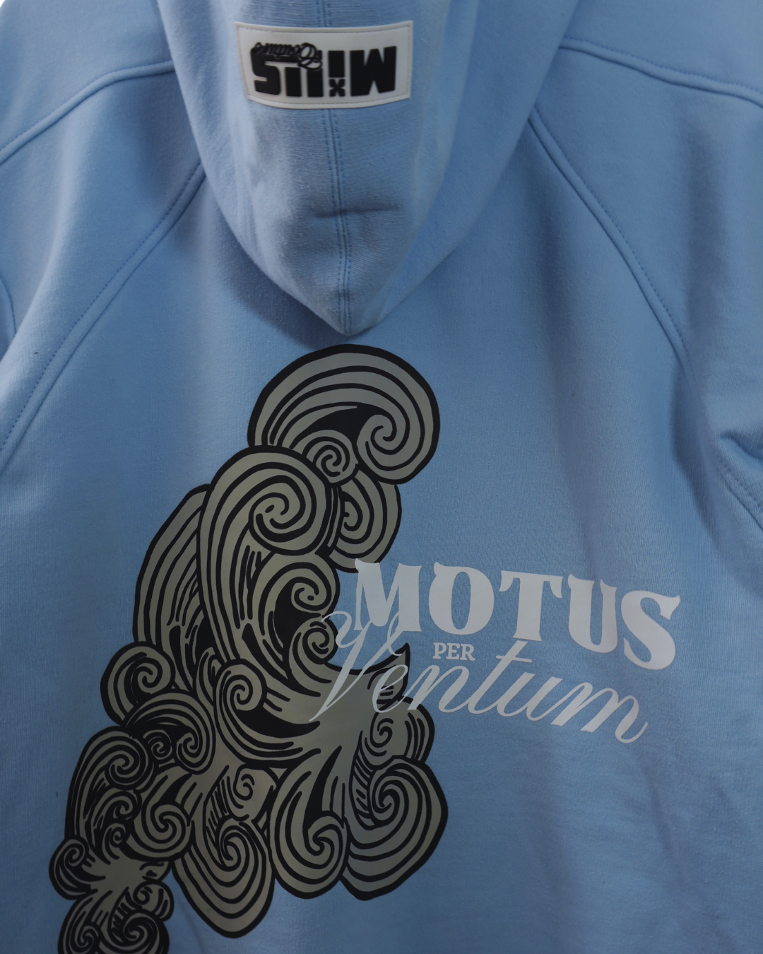 HOODIE MOTUS PER VENTUM - CELESTE